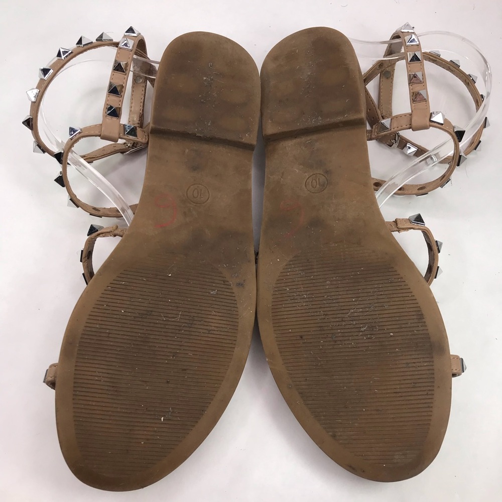Steve Madden Women's 10 Tan Nude Gladiator Studded Flat Ankle Wrap Sandal - Picture 9 of 10